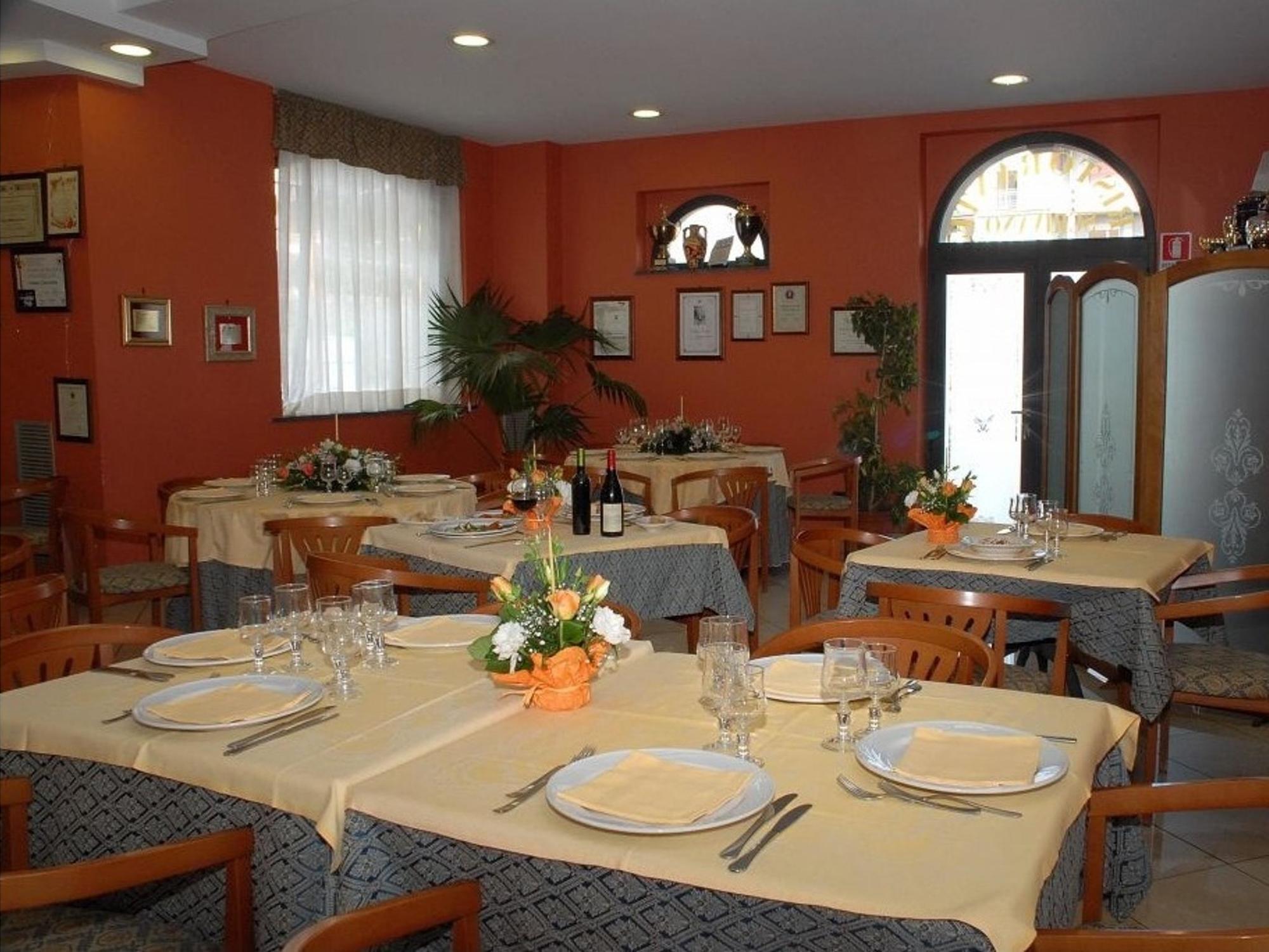 Scrivano Hotel